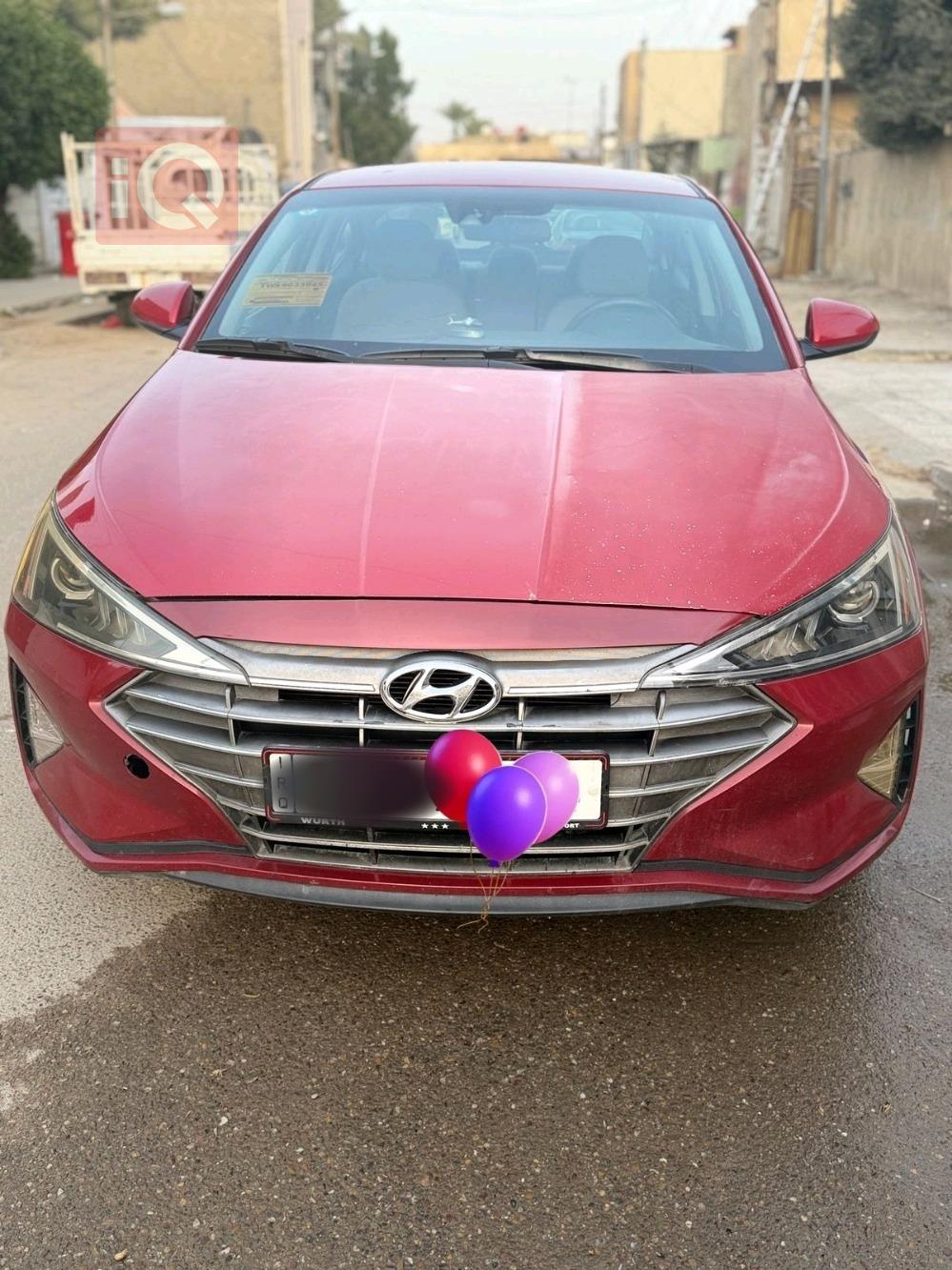 هیۆندای ئەلەنترا